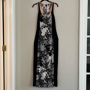 2B Bebe Floral Maxi Dress With Melon Neckline Trim Size M